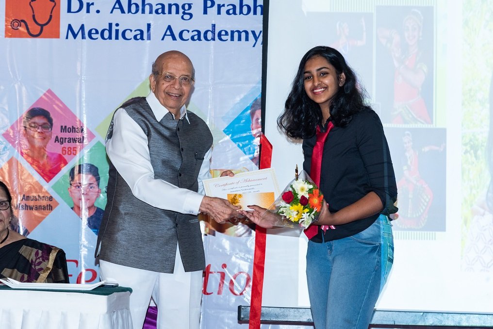 Top Neet Coaching Institutes In Pune Dr Abhang Prabhu Medical Academy